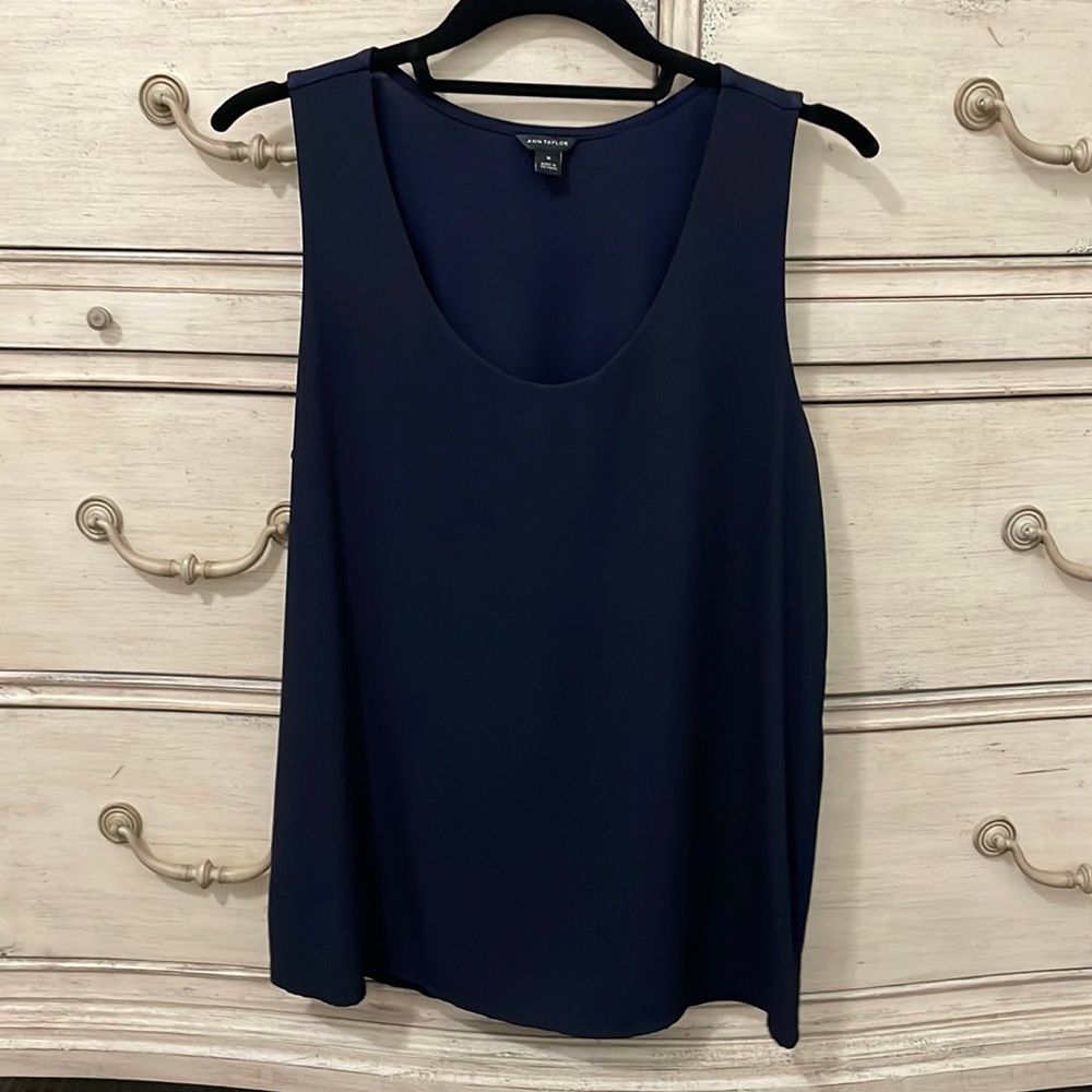 Ann Taylor navy shell tank